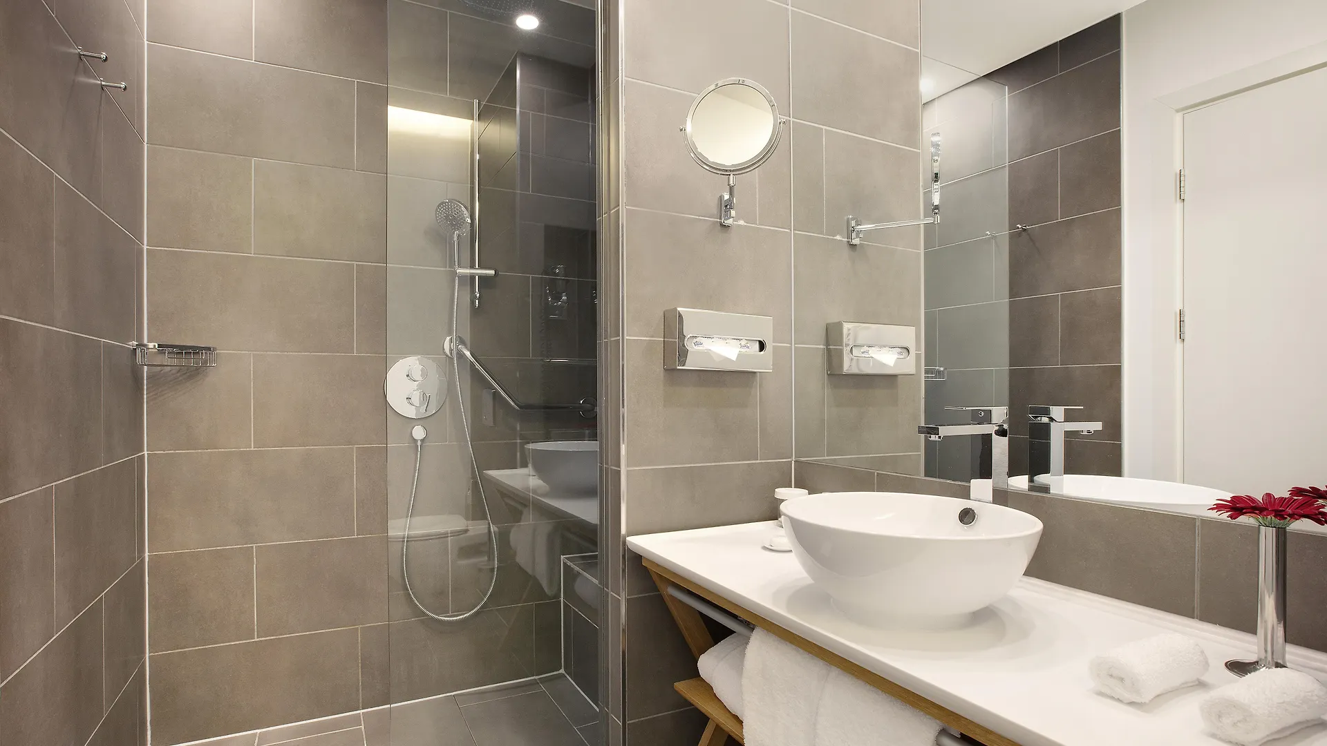 Hotel Berlin Potsdamer Platz By Leonardo Hotels