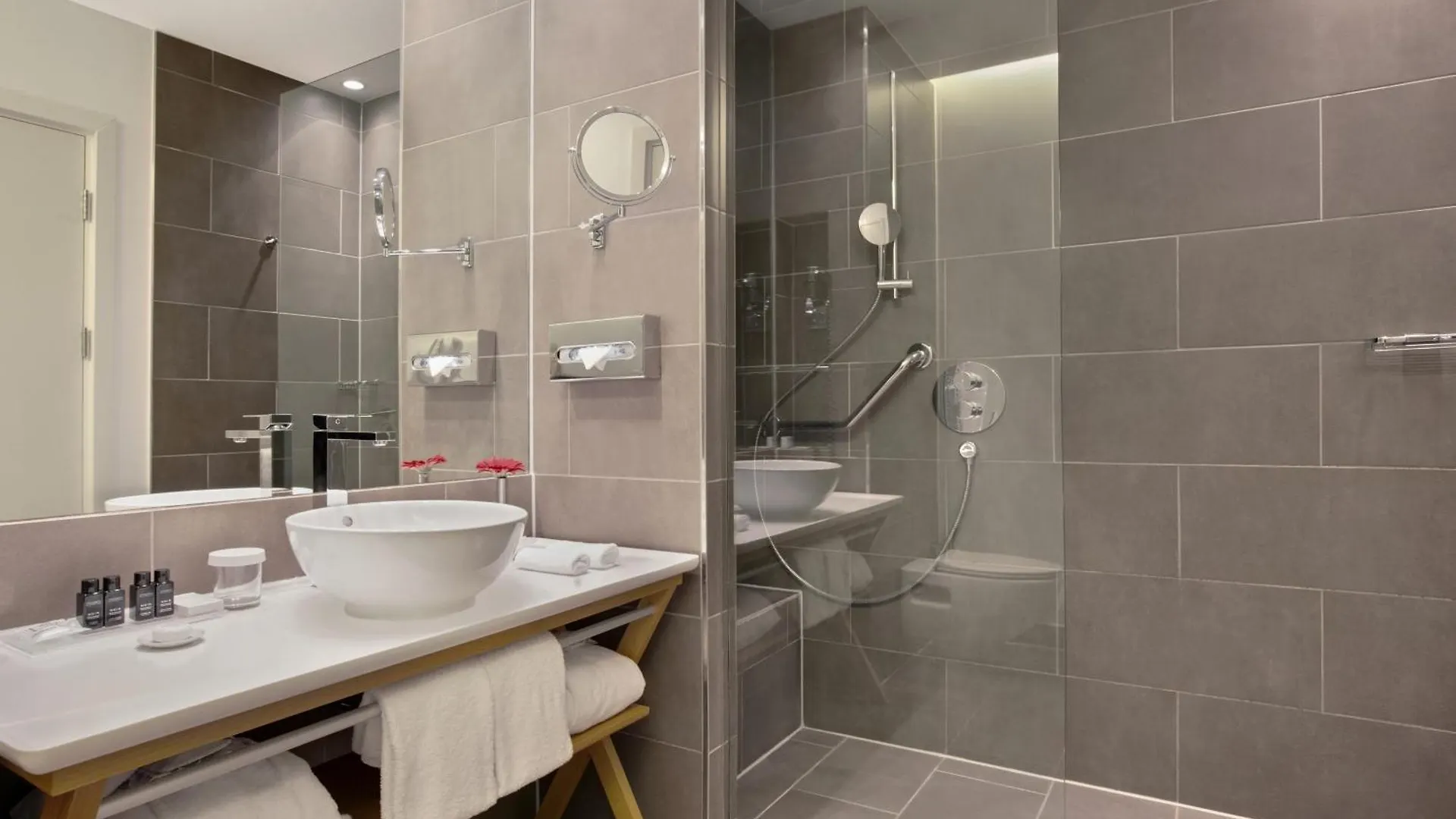 ****  Hotel Berlin Potsdamer Platz By Leonardo Hotels Duitsland
